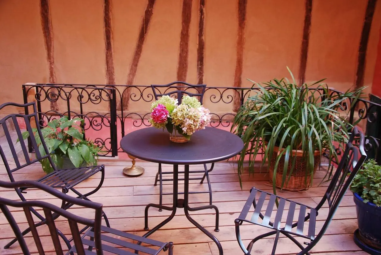 Bed & Breakfast Bed and Breakfast Ombre Rose Le Fousseret