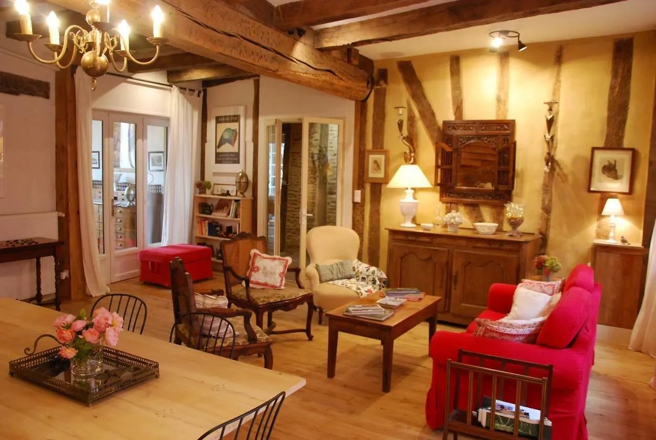 Bed and Breakfast Ombre Rose Le Fousseret Bed & Breakfast