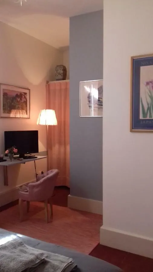 Bed & Breakfast Bed and Breakfast Ombre Rose Le Fousseret